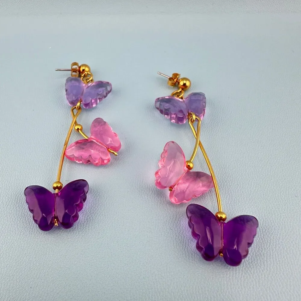Vintage Butterfly Dangle Earrings Pink Purple Lucite Gold Tone Pierced Signed
